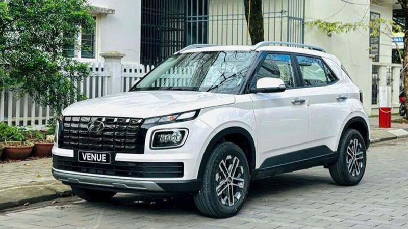 Rule the Road with Mahindra Thar: Rugged, Stylish & Ready for Self-Drive Adventures