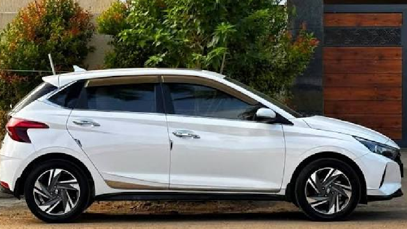 What to Check Before Starting a Long-Distance Drive